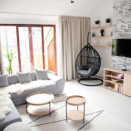 Cozy Modern Apartment In The Old Town - Hlavna Street Kösice Dış mekan fotoğraf