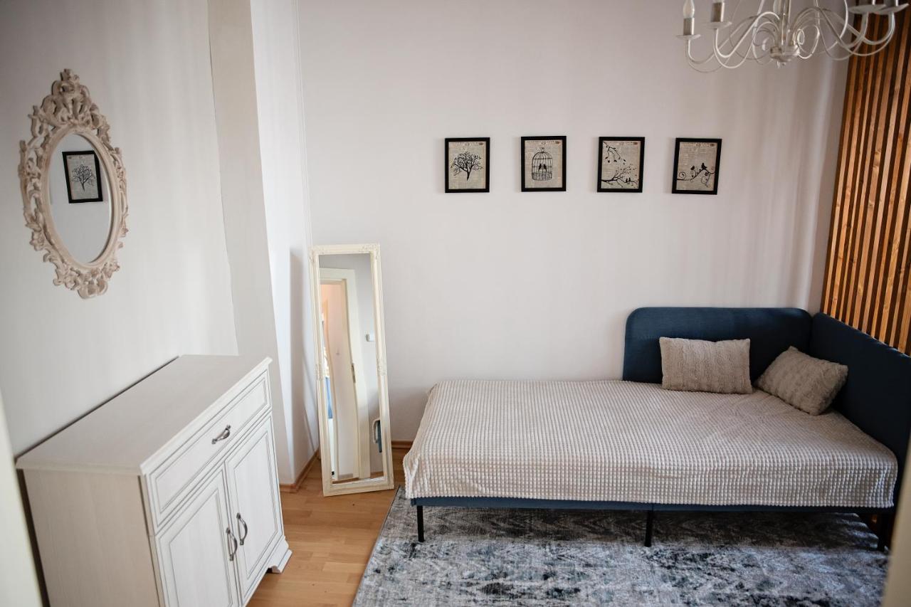 Cozy Modern Apartment In The Old Town - Hlavna Street Kösice Dış mekan fotoğraf